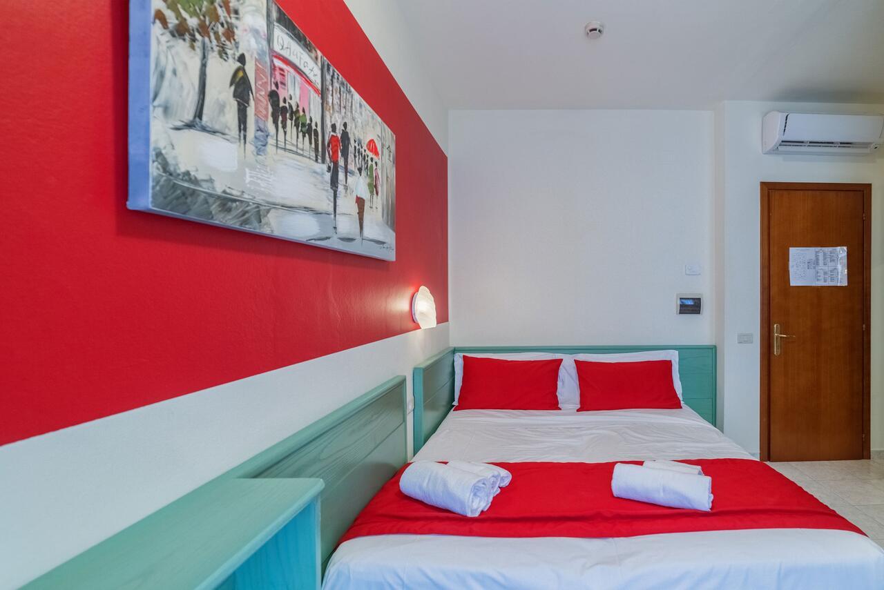Hotel Airone (Adults Only) ビビオーネ エクステリア 写真